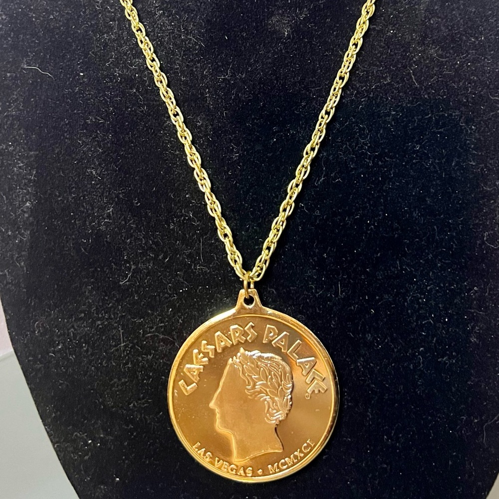 Vtg Caesars Palace Necklace